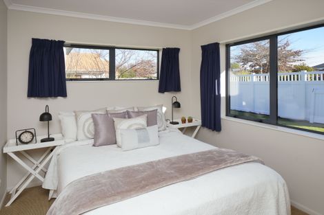 Photo of property in 21 Redfern Street, Northwood, Christchurch, 8051