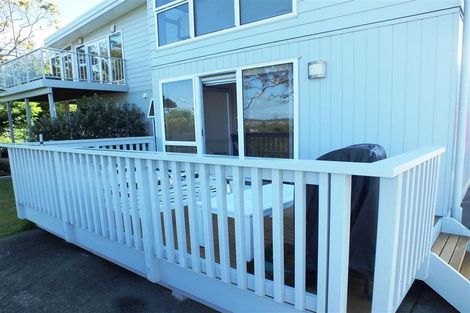 Photo of property in 73 Rosario Crescent, Red Beach, 0932