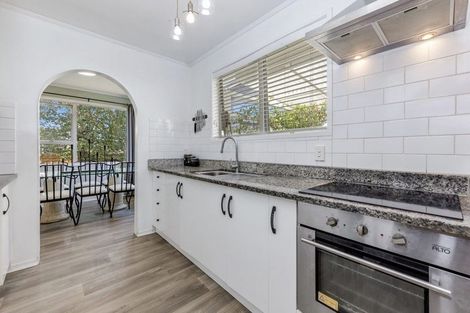 Photo of property in 11 Goodwin Drive, Rosehill, Papakura, 2113