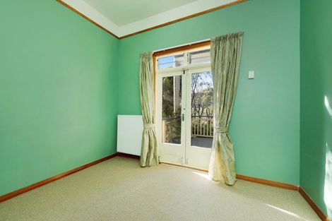 Photo of property in 115 Tasman Street, Mount Cook, Wellington, 6021