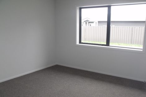 Photo of property in 19 Mckay Close, Frimley, Hastings, 4120