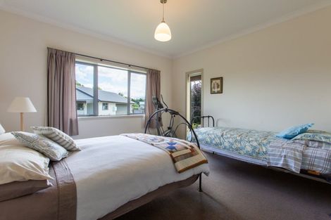 Photo of property in 52a Ruahine Street, Dannevirke, 4930