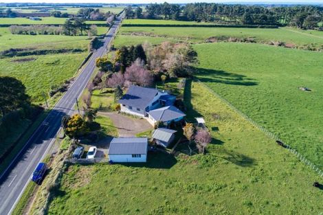 Photo of property in 2035 Eltham Road, Awatuna, Hawera, 4679