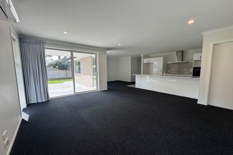 Photo of property in 10 Ratahi Way, Omokoroa, 3114