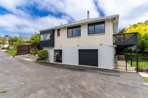 Photo of property in 84 Glenross Street, Glenross, Dunedin, 9011