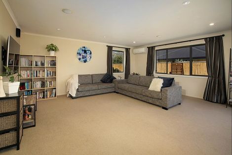 Photo of property in 30 Cambelldon Crescent, Stoke, Nelson, 7011