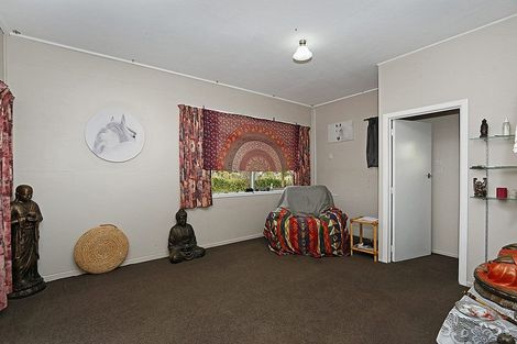 Photo of property in 176 Arawhata Road, Opunake, 4681