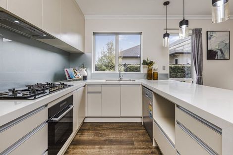 Photo of property in 14 Paso Fino Crescent, Karaka, Papakura, 2113