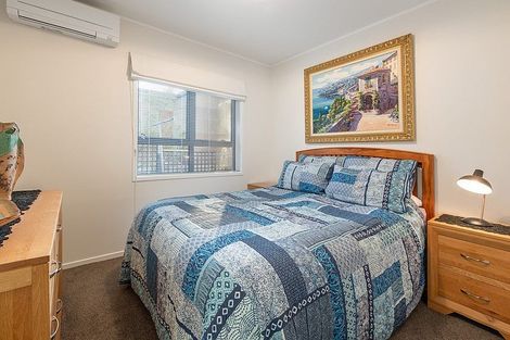 Photo of property in 1/7 Whitby Crescent, Mairangi Bay, Auckland, 0630