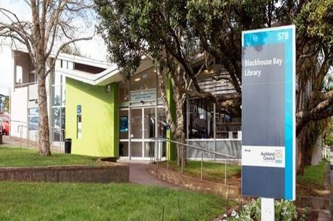 Photo of property in 3/17 Matata Street, Blockhouse Bay, Auckland, 0600