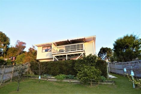 Photo of property in 5a Rangimaarie Crescent, Snells Beach, 0920