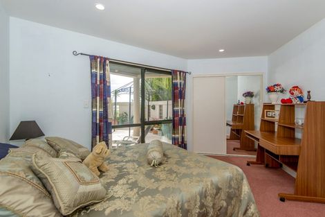 Photo of property in 4 Ledger Lane, Mount Pleasant, Christchurch, 8081