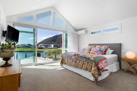Photo of property in 124 Motu Hei, Pauanui, Hikuai, 3579