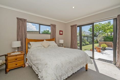 Photo of property in 71 Cholmondeley Crescent, Whitianga, 3510