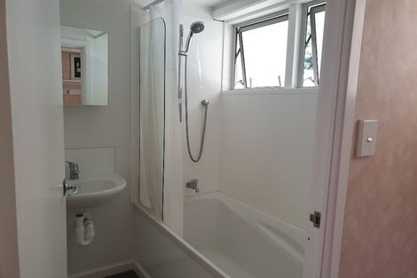 Photo of property in 31/125 Grant Road, Thorndon, Wellington, 6011