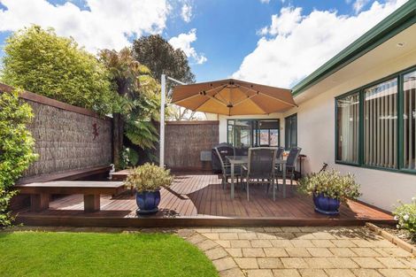 Photo of property in 8 Hoyte Place, Pukehangi, Rotorua, 3015