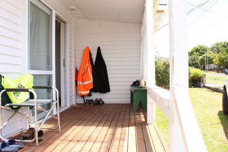Photo of property in 16 Montrose Road, Waihi, 3610