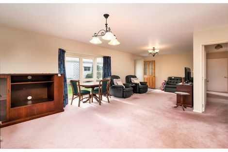 Photo of property in 43a Mortlake Street, Islington, Christchurch, 8042