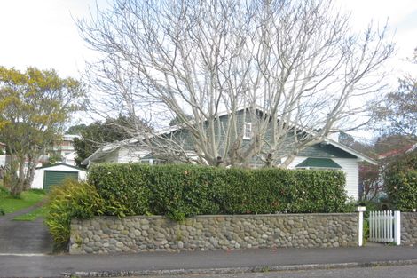Photo of property in 43 Gaine Street, New Plymouth, 4310
