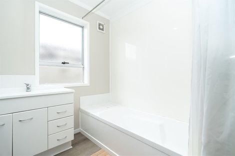 Photo of property in 99 Naylor Street, Hamilton East, Hamilton, 3216