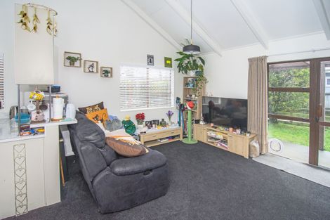 Photo of property in 29 Raglan Street, Mangere East, Auckland, 2024