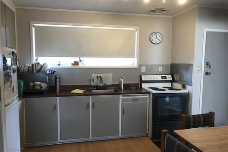 Photo of property in 3/63 Willerton Avenue, New Lynn, Auckland, 0600