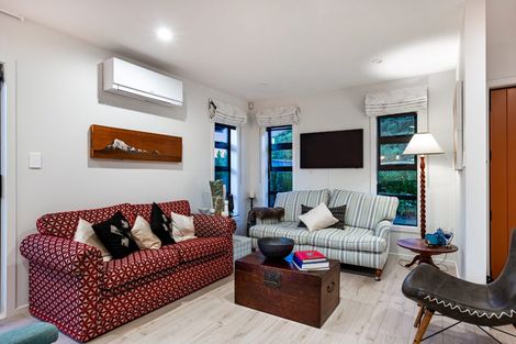 Photo of property in 41b Queen Charlotte Drive, Aotea, Porirua, 5024