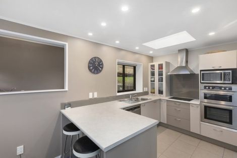 Photo of property in 35 Kairimu Street, Stokes Valley, Lower Hutt, 5019