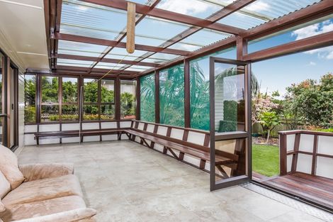 Photo of property in 202 Royal Road, Massey, Auckland, 0614