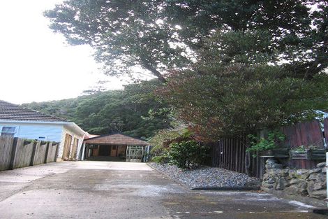 Photo of property in 204a Whites Line East, Waiwhetu, Lower Hutt, 5010