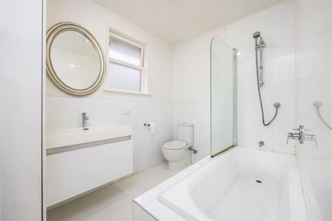 Photo of property in 4/3 Alana Place, Mount Wellington, Auckland, 1060