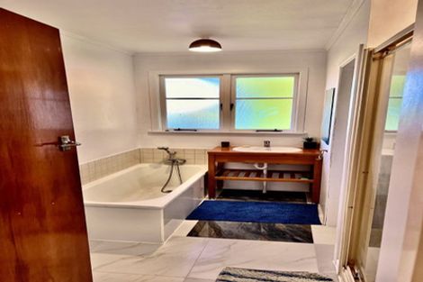 Photo of property in 16 Ambler Avenue, Glen Eden, Auckland, 0602