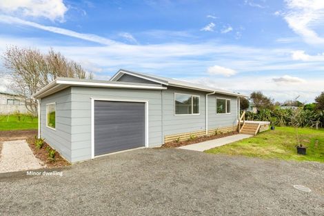 Photo of property in 4 Henley Road, Kaukapakapa, 0871