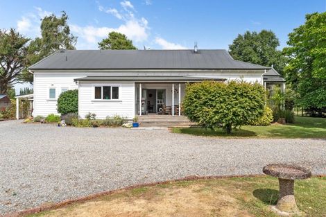 Photo of property in 2566 State Highway 2, Ahikouka, Greytown, 5794