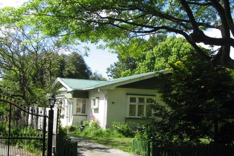 Photo of property in 21 Poulton Avenue, Richmond, Christchurch, 8013