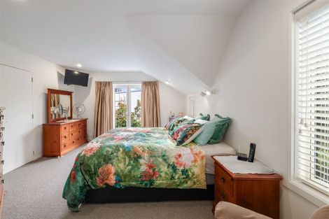 Photo of property in 186 Fendalton Road, Fendalton, Christchurch, 8052