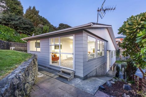 Photo of property in 14 Brora Crescent, Papakowhai, Porirua, 5024