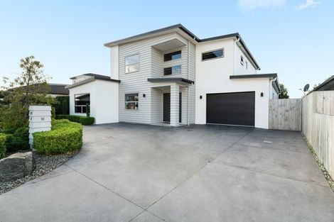 Photo of property in 10 Ella Place, Papamoa Beach, Papamoa, 3118