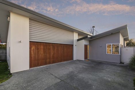 Photo of property in 37 Sherborne Street, St Albans, Christchurch, 8014
