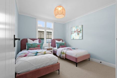 Photo of property in 1047 Whangaparaoa Road, Tindalls Beach, Whangaparaoa, 0930