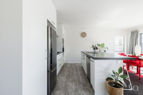 Photo of property in 47 Dunkeld Drive, Papamoa, 3118