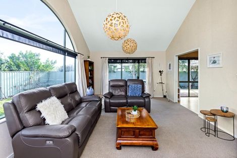 Photo of property in 14 Gill Road, Bay View, Napier, 4104
