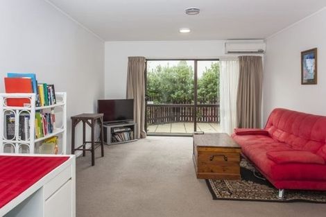 Photo of property in 2/448 Hagley Avenue, Christchurch Central, Christchurch, 8011