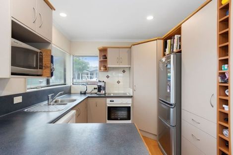 Photo of property in 62 Katerini Grove, Papamoa Beach, Papamoa, 3118