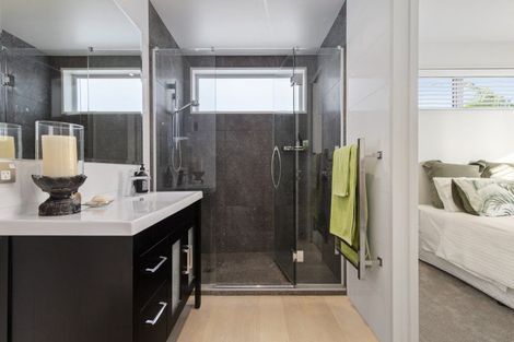 Photo of property in 34 Oceania Place, Mellons Bay, Auckland, 2014