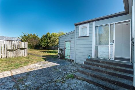 Photo of property in 44 Gordon Street, Dannevirke, 4930