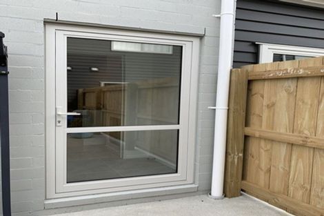 Photo of property in 9 Aviation Street, Takanini, 2112