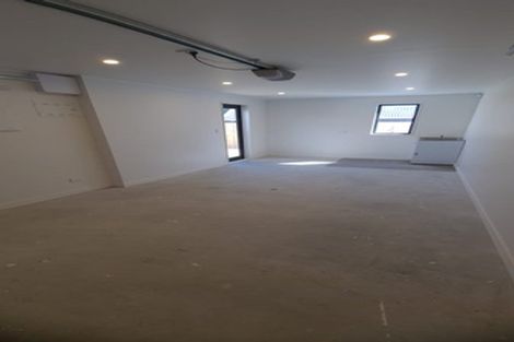 Photo of property in 15 Walsall Street, Addington, Christchurch, 8024