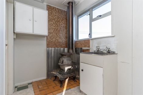 Photo of property in 1 Montgomery Place, Lansdowne, Masterton, 5810