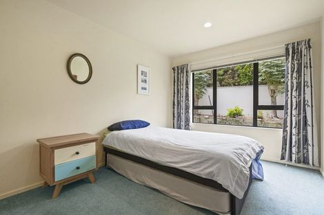 Photo of property in 352 East Coast Road, Sunnynook, Auckland, 0630